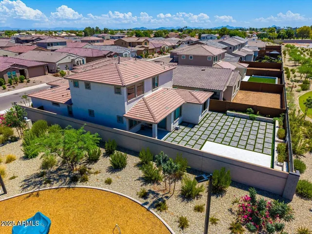 $3,200 | 8773 West Medlock Drive, Glendale, AZ 85305