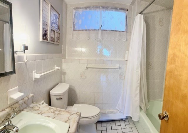 3 Fallon Way Nahant, MA 01908 - Photo 14 of 20 Gallery Image 14