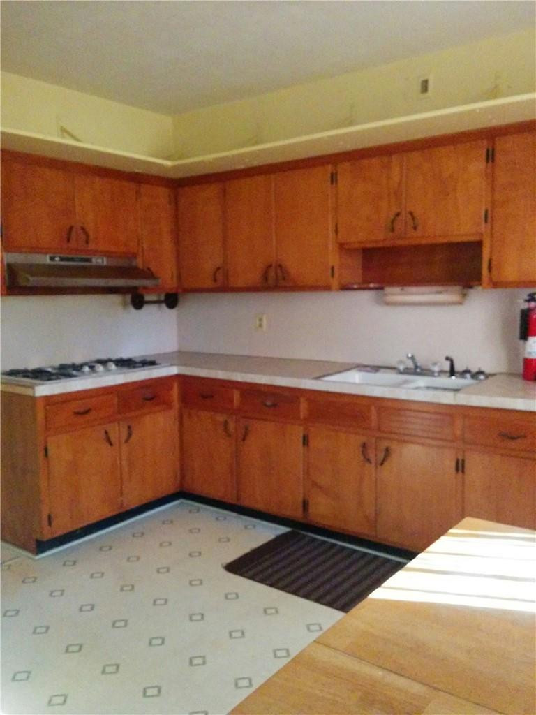 1508 North Park Road Hollywood, FL 33021 - Photo 3 of 12 KITCHEN