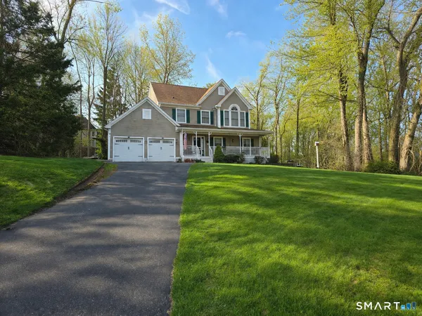 $499,900 | 24 Vicki Lane, Southington, CT 06489