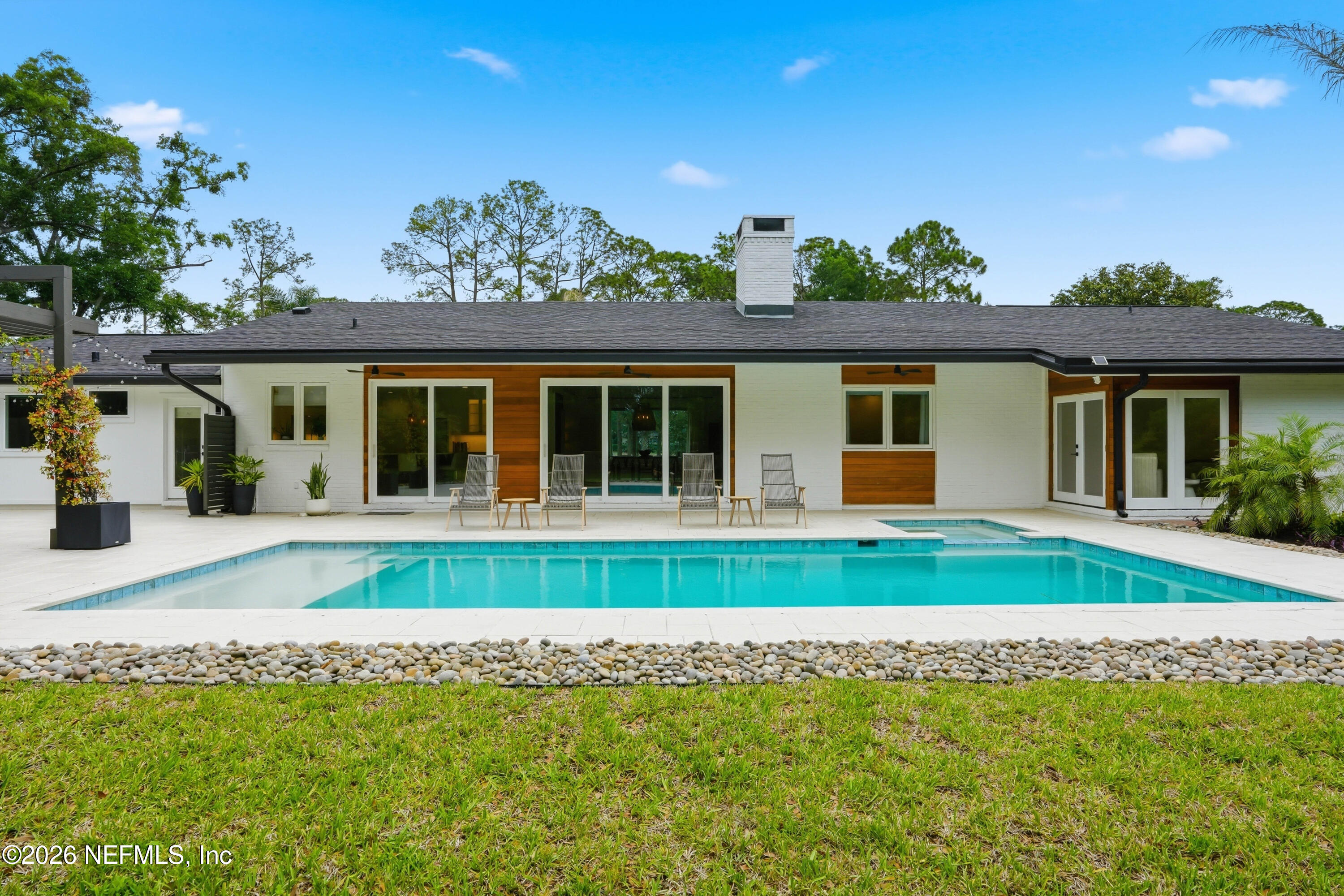 8228 Hollyridge Road Jacksonville, FL 32256 - Photo 2 of 65 02-Back of Home