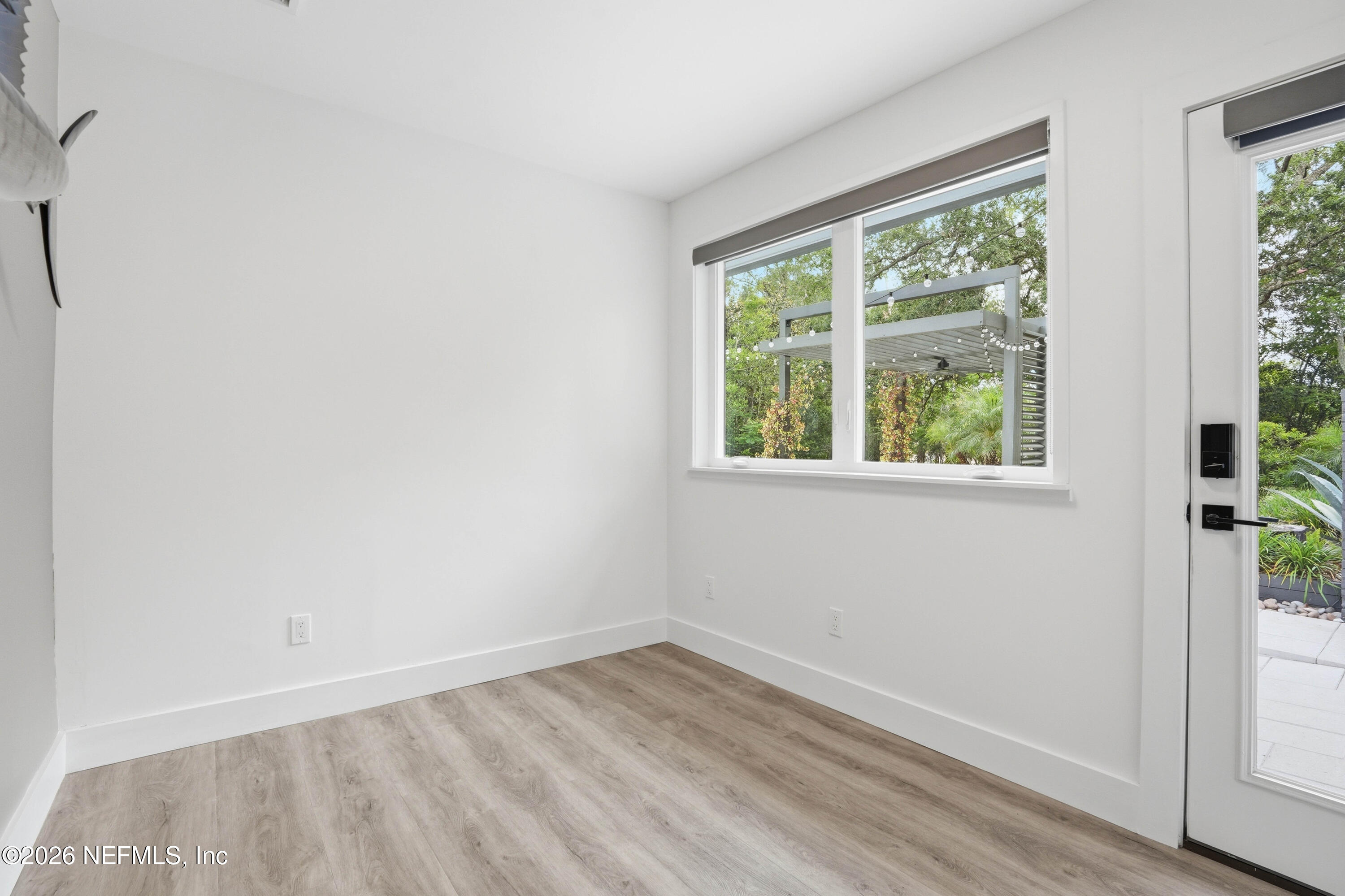 8228 Hollyridge Road Jacksonville, FL 32256 - Photo 33 of 65 38-Room