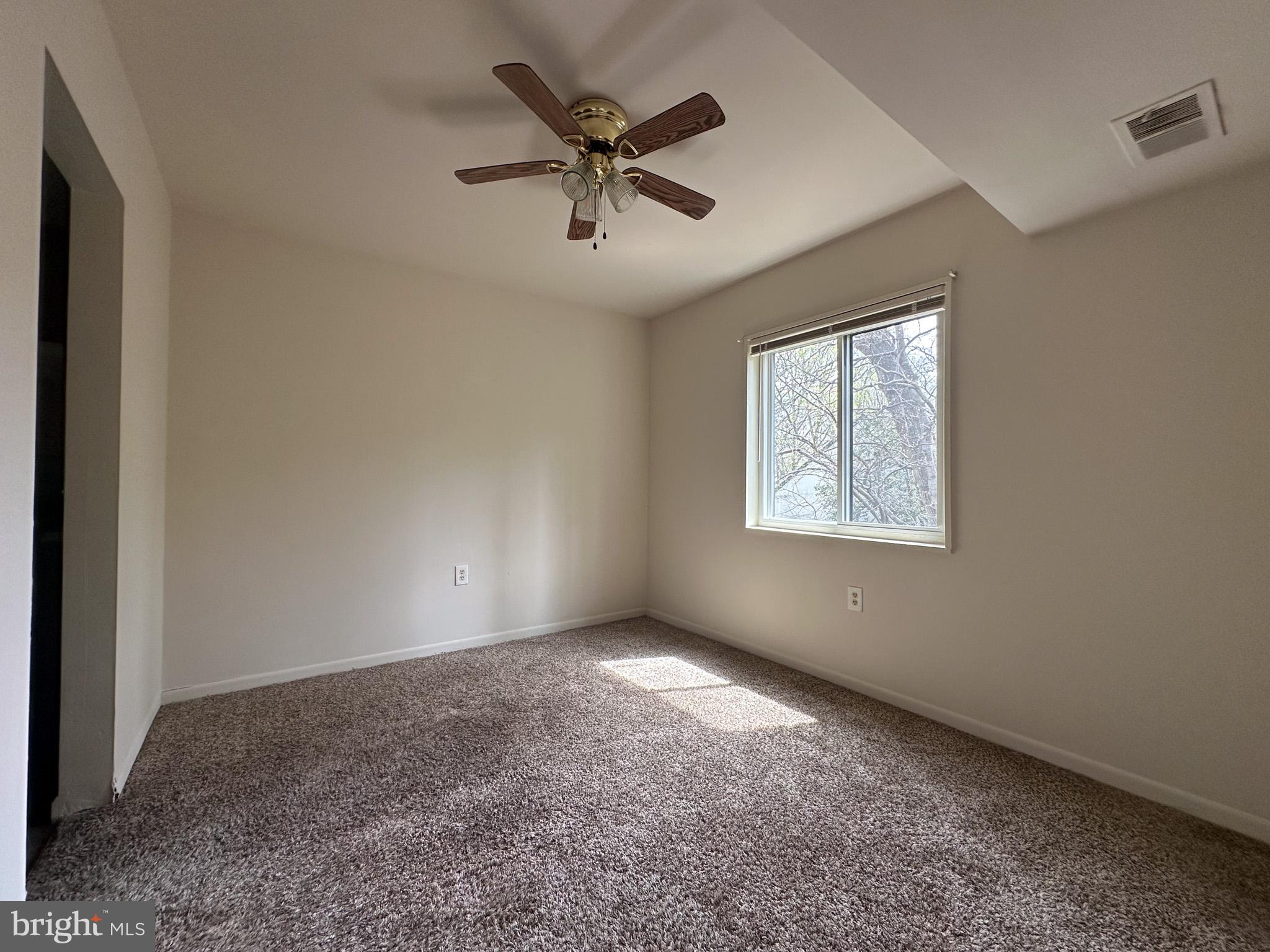 1550-22b Northgate Square Reston, VA 20190 - Photo 6 of 12 Gallery Image 6