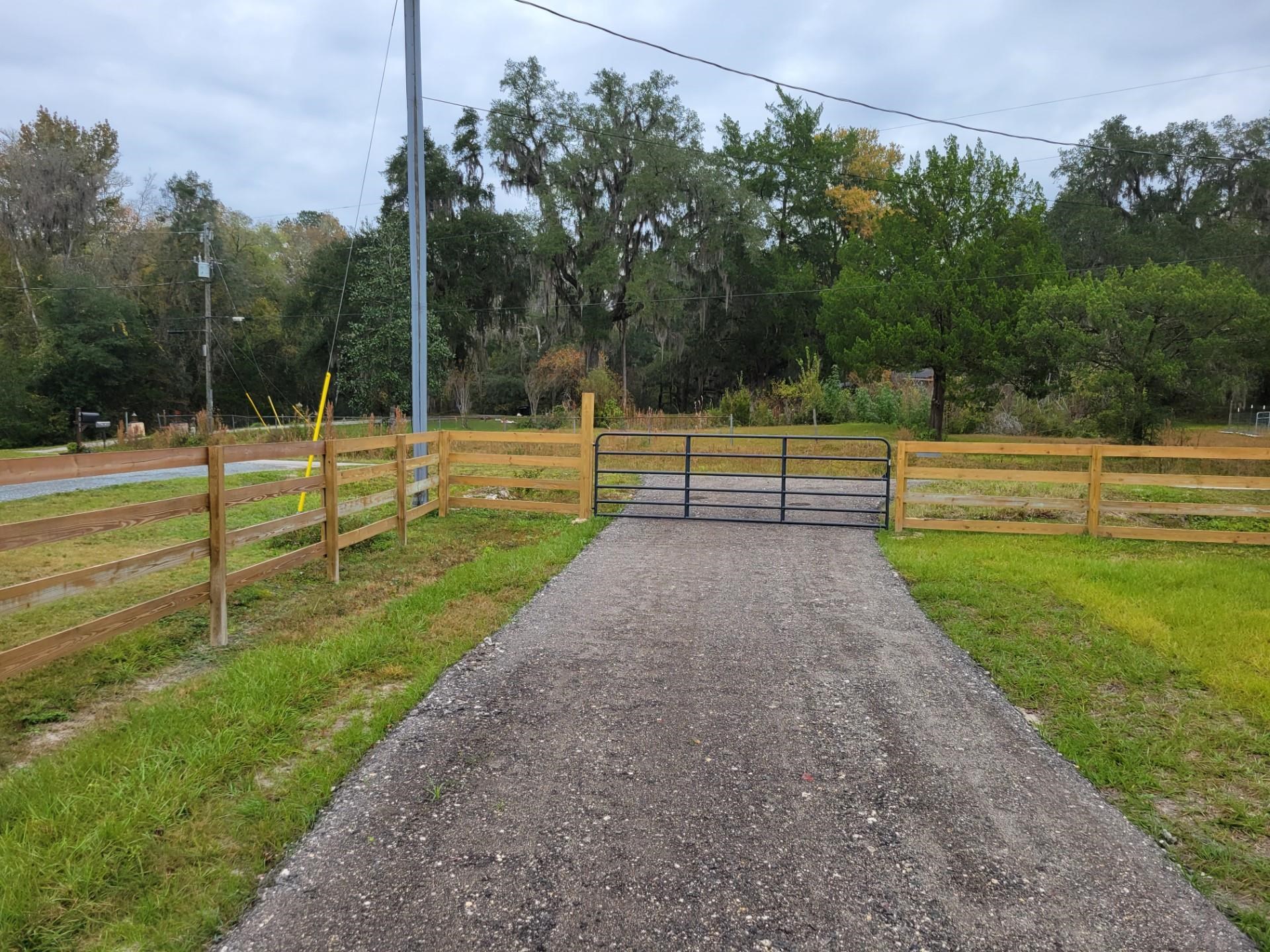 4057 Lazy Acres Road Middleburg, FL 32068 - Photo 3 of 15 a view of a park with large trees