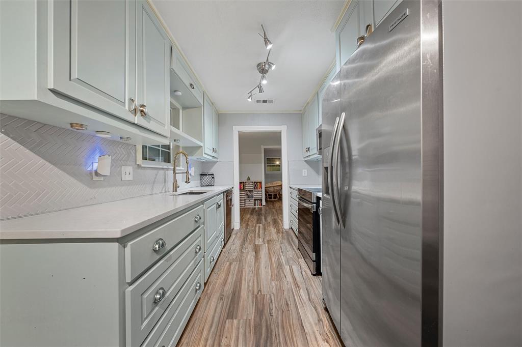 518 Fairway Road Woodway, TX 76712 - Photo 11 of 26