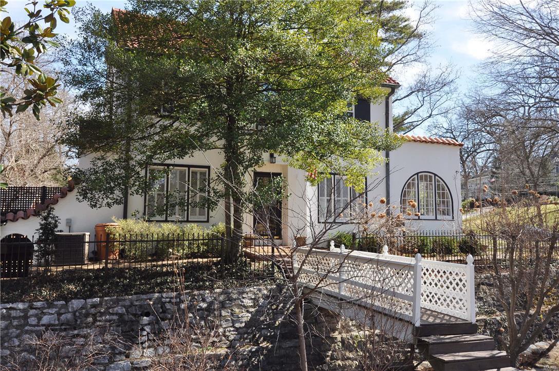 475 West Jackson Road St. Louis, MO 63119 - Photo 2 of 88 Gallery Image 2