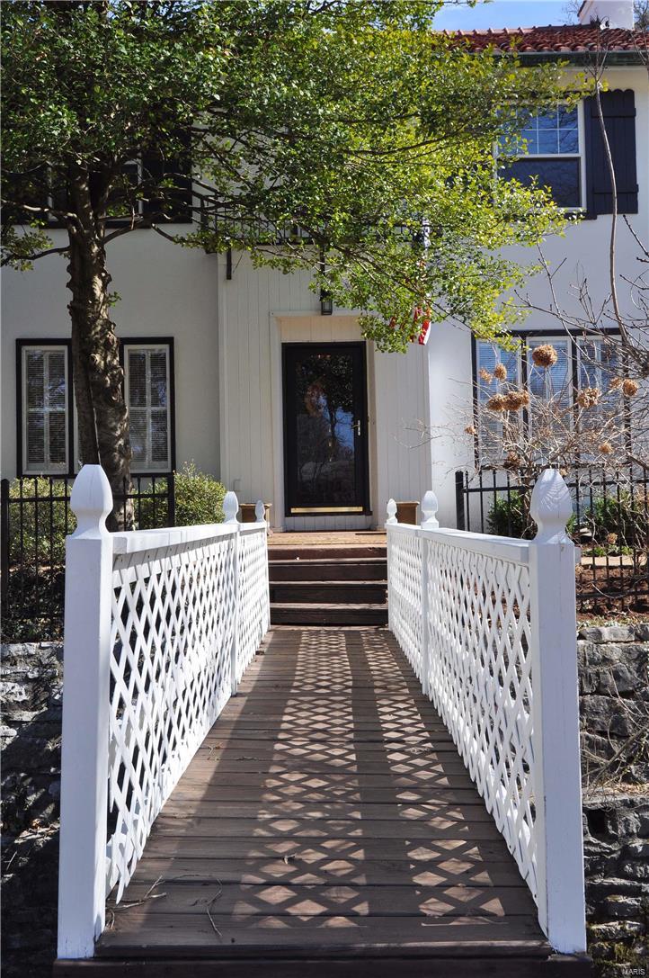 475 West Jackson Road St. Louis, MO 63119 - Photo 4 of 88 Gallery Image 4
