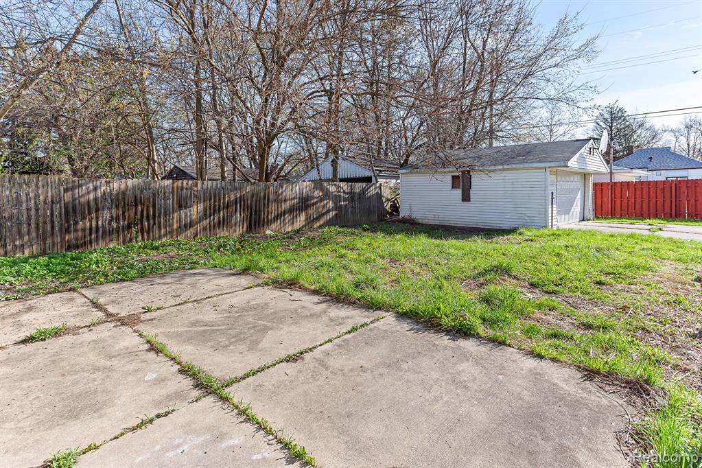 8600 Fielding Street Detroit, MI 48228 - Photo 20 of 24