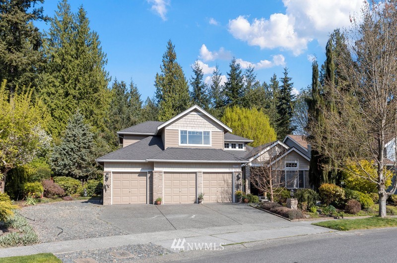 19303 Meridian Place West Bothell, WA 98012 - Photo 1 of 26