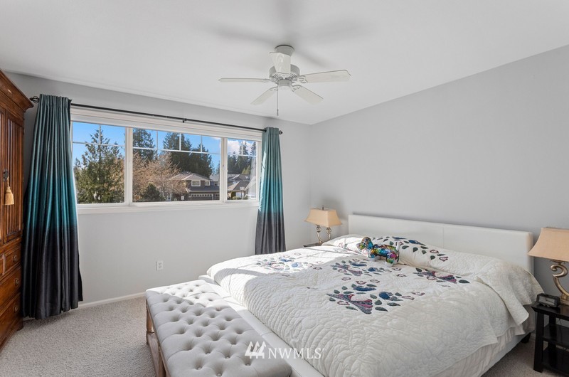 19303 Meridian Place West Bothell, WA 98012 - Photo 17 of 26