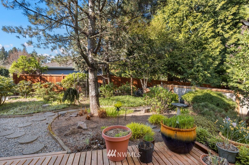 19303 Meridian Place West Bothell, WA 98012 - Photo 24 of 26