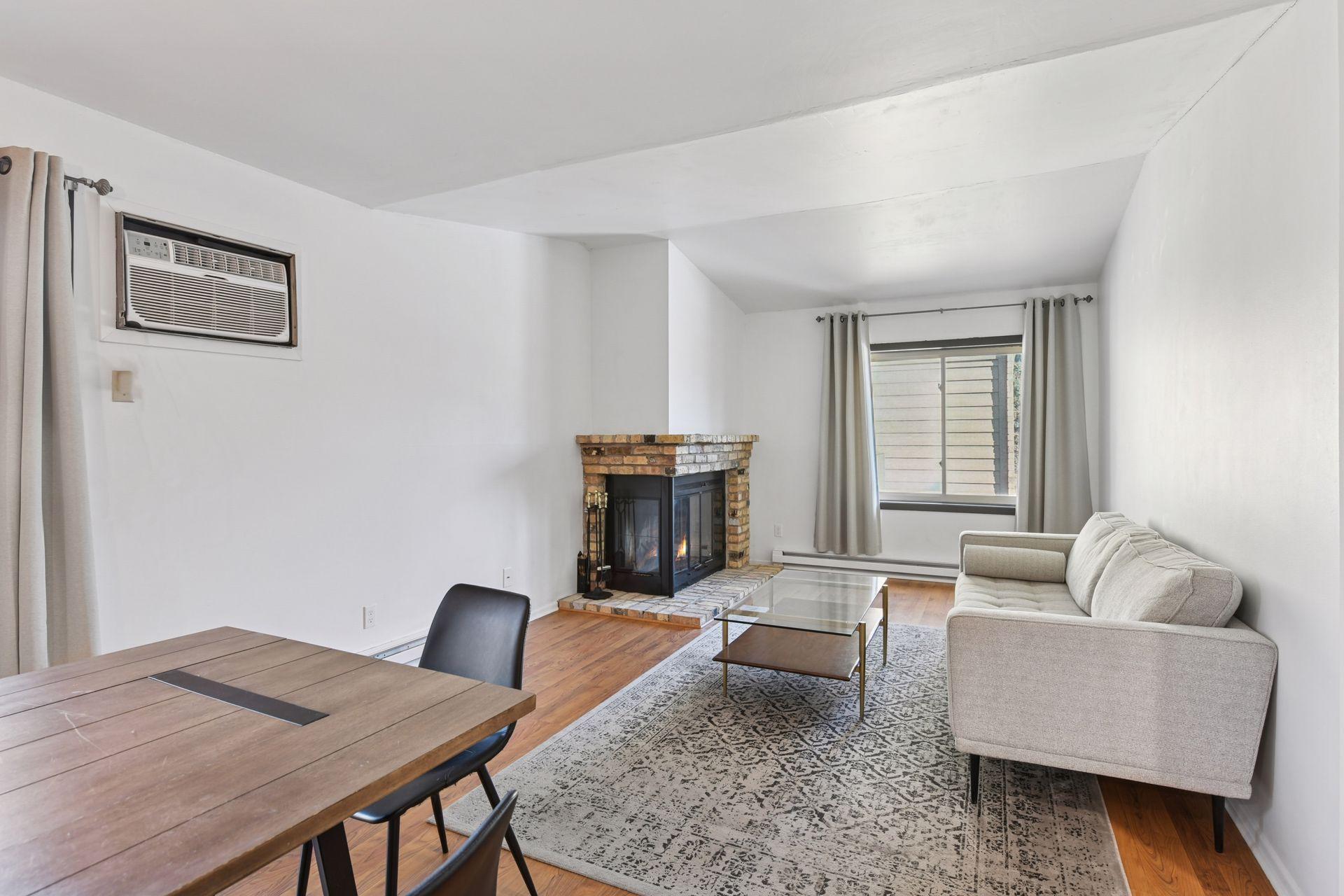 2030 Ridge Drive, Unit 31 St. Louis Park, MN 55416 - Photo 5 of 18