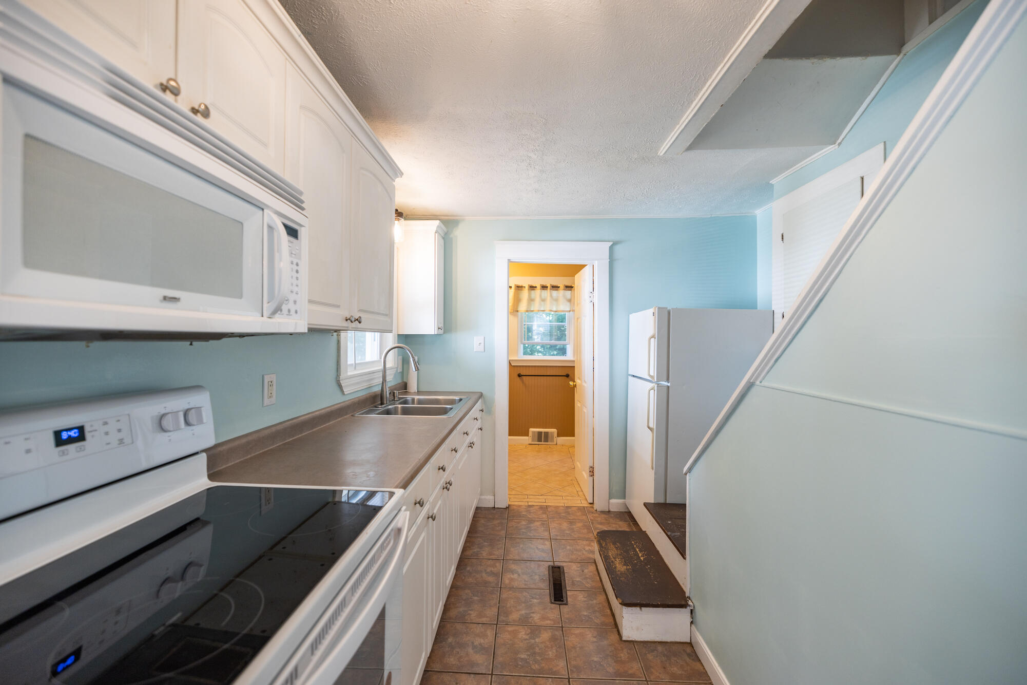 54 Goddard Road Lewiston, ME 04240 - Photo 13 of 28 6I3A0466-HDR