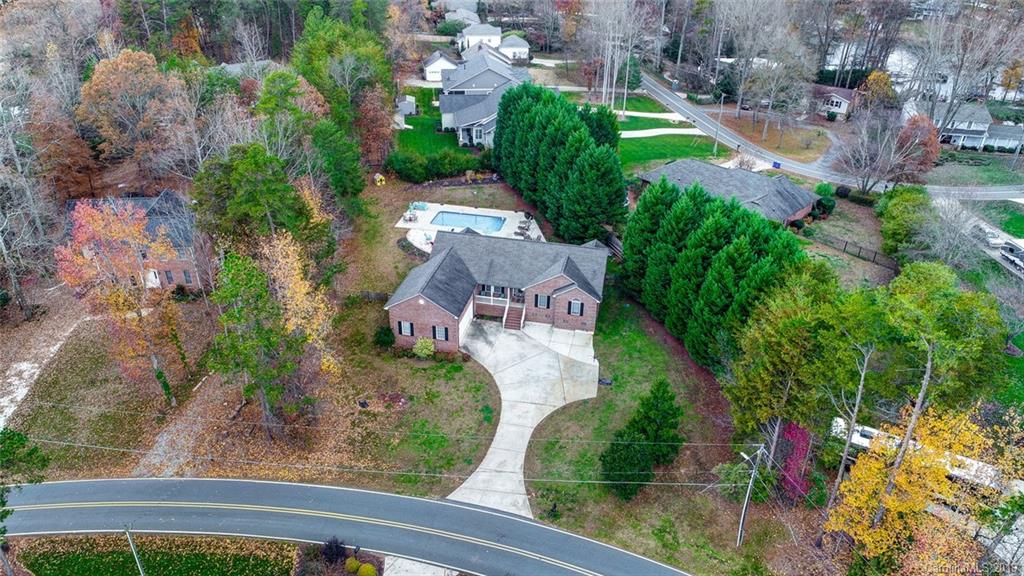3195 Lake Shore Road South Denver, NC 28037 - Photo 3 of 46 Gallery Image 3