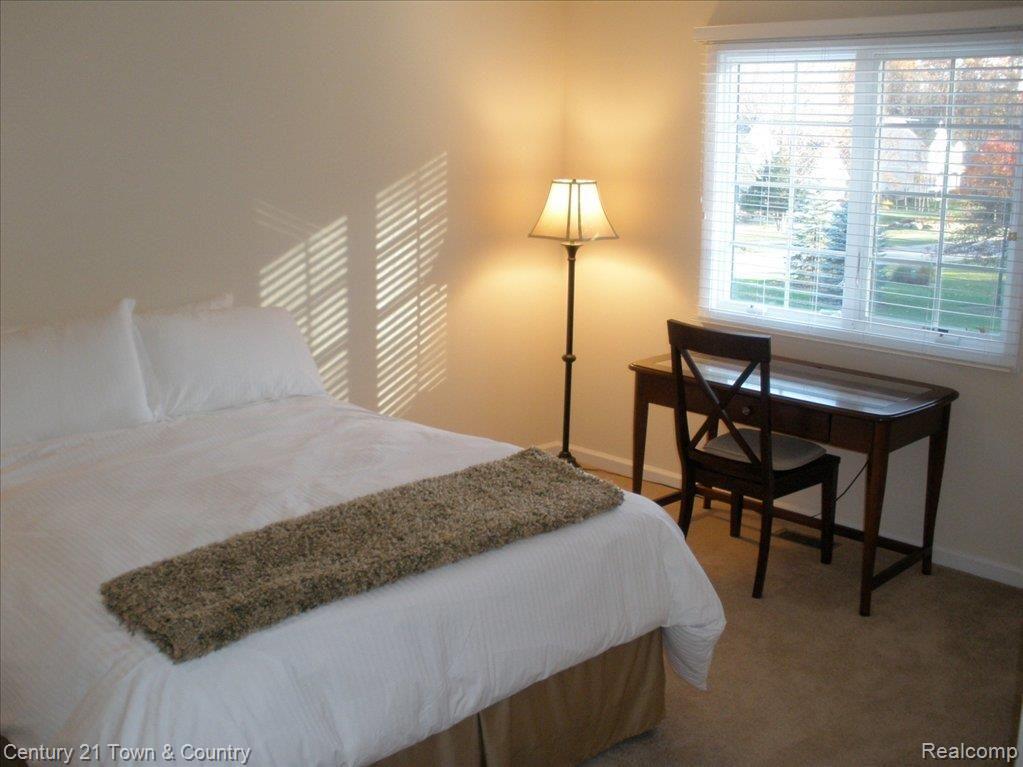 721 Timber Ridge Drive Highland, MI 48357 - Photo 22 of 25 1 of 3 additional bedrooms