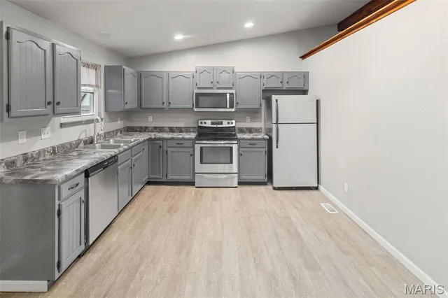 $255,000 | 212 Red Bird Street, Troy, IL 62294