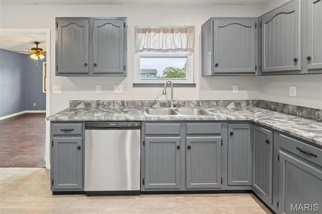 $255,000 | 212 Red Bird Street, Troy, IL 62294