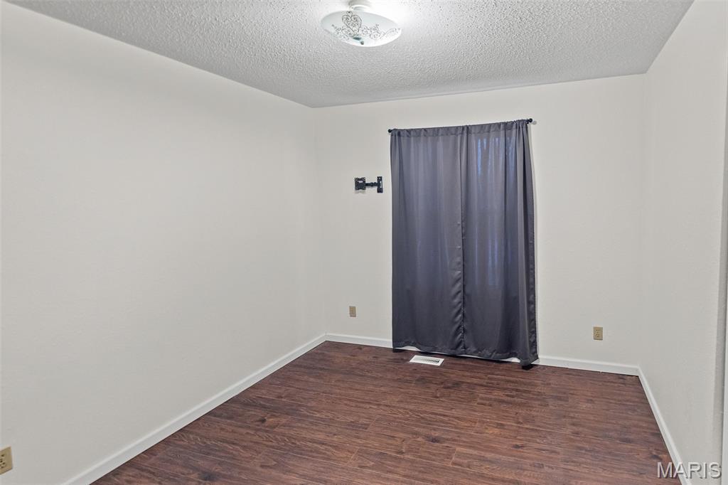 212 Red Bird Street Troy, IL 62294 - Photo 27 of 39