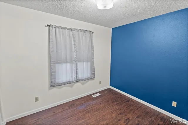 $255,000 | 212 Red Bird Street, Troy, IL 62294