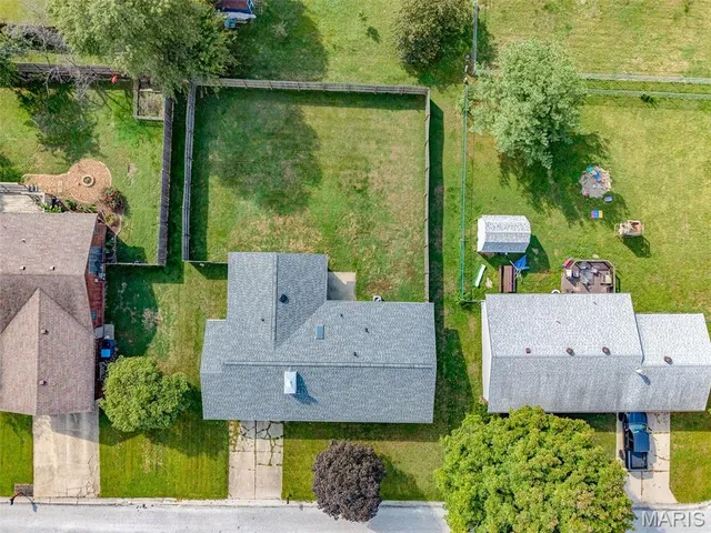 $255,000 | 212 Red Bird Street, Troy, IL 62294