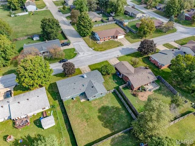 $255,000 | 212 Red Bird Street, Troy, IL 62294