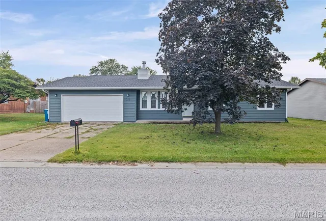 $255,000 | 212 Red Bird Street, Troy, IL 62294