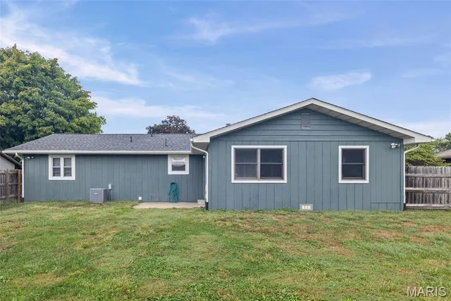 $255,000 | 212 Red Bird Street, Troy, IL 62294