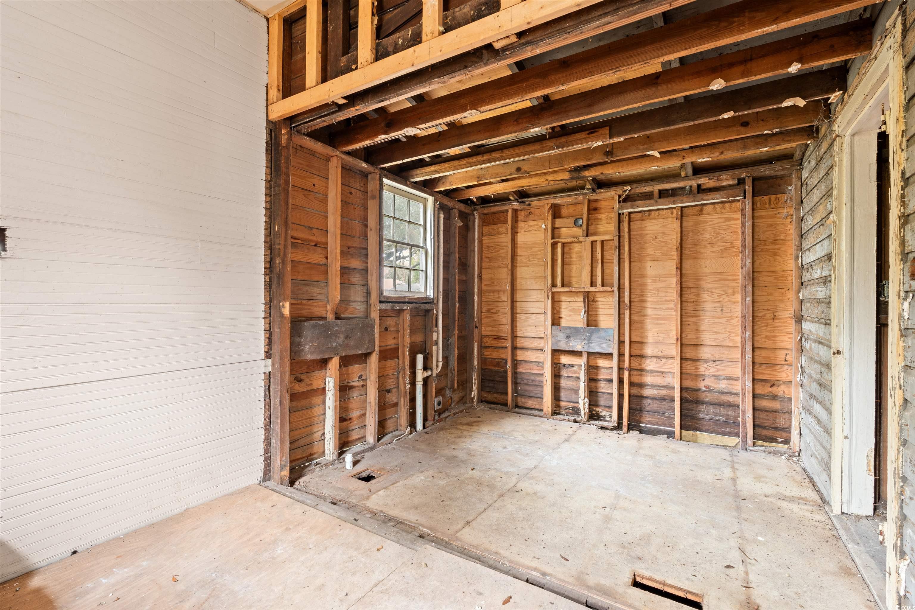 133 Wood Street Georgetown, SC 29440 - Photo 9 of 37