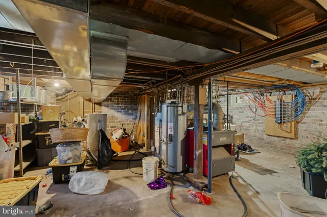 $599,900 | 451 Pine Swamp Road, Elverson, PA 19520