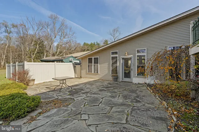 $599,900 | 451 Pine Swamp Road, Elverson, PA 19520