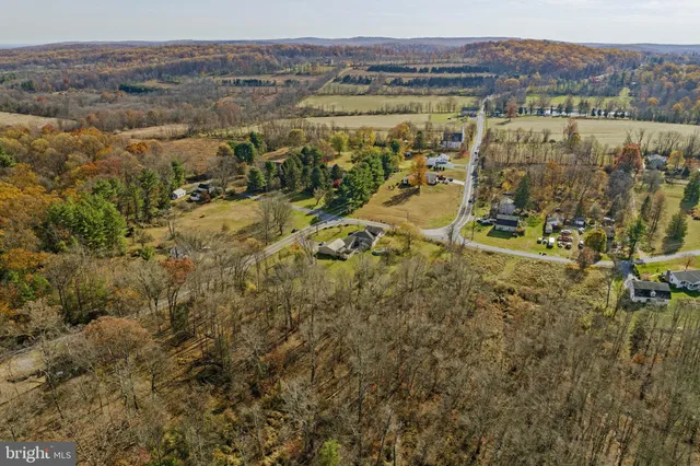 $599,900 | 451 Pine Swamp Road, Elverson, PA 19520