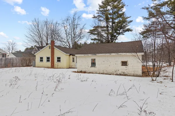 $235,000 | 1042 Pequawket Trail, Standish, ME 04085