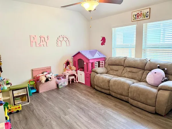 $2,650 | 2211 Grassland Avenue, Melissa, TX 75454