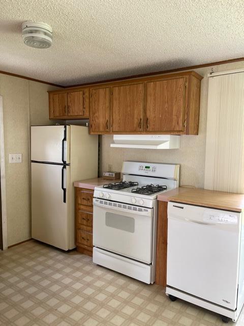 8932 River Road Evart, MI 49631 - Photo 17 of 19 IMG_7062