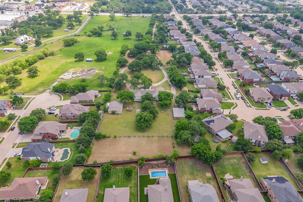 2313 Hickory Creek Road Denton, TX 76210 - Photo 35 of 37 Gallery Image 35