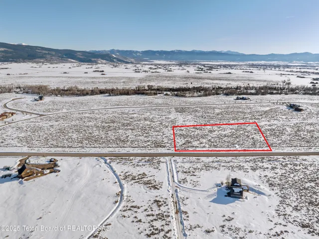 $300,000 | 381 East 3000 South, Driggs, ID 83422