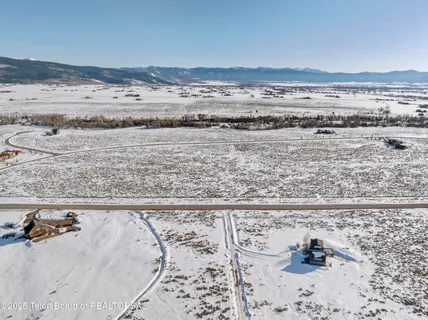 $300,000 | 381 East 3000 South, Driggs, ID 83422