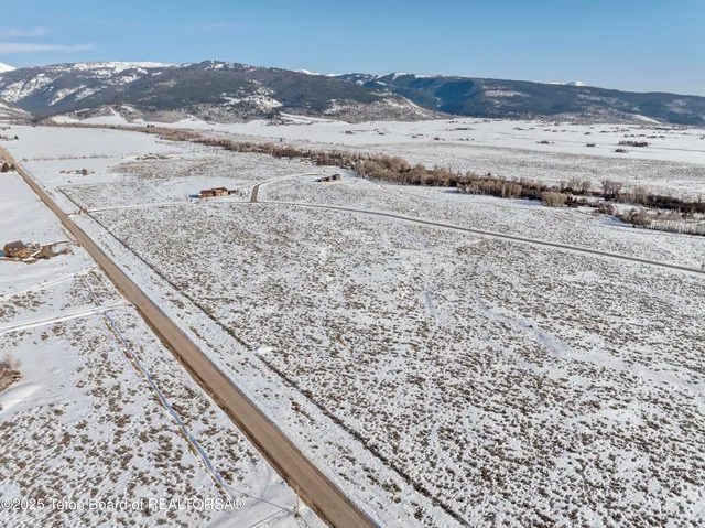 $300,000 | 381 East 3000 South, Driggs, ID 83422