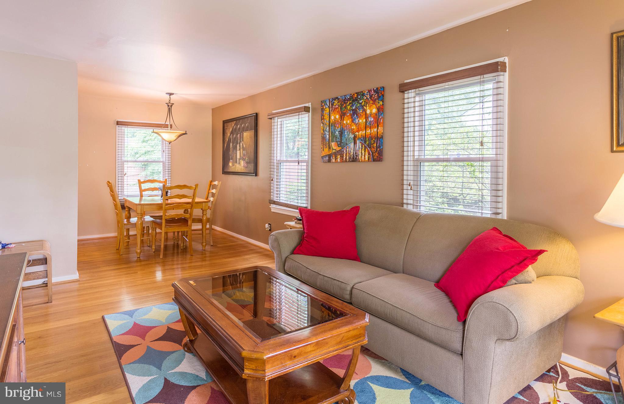 1921 Griffith Road Falls Church, VA 22043 - Photo 5 of 28 Living Room
