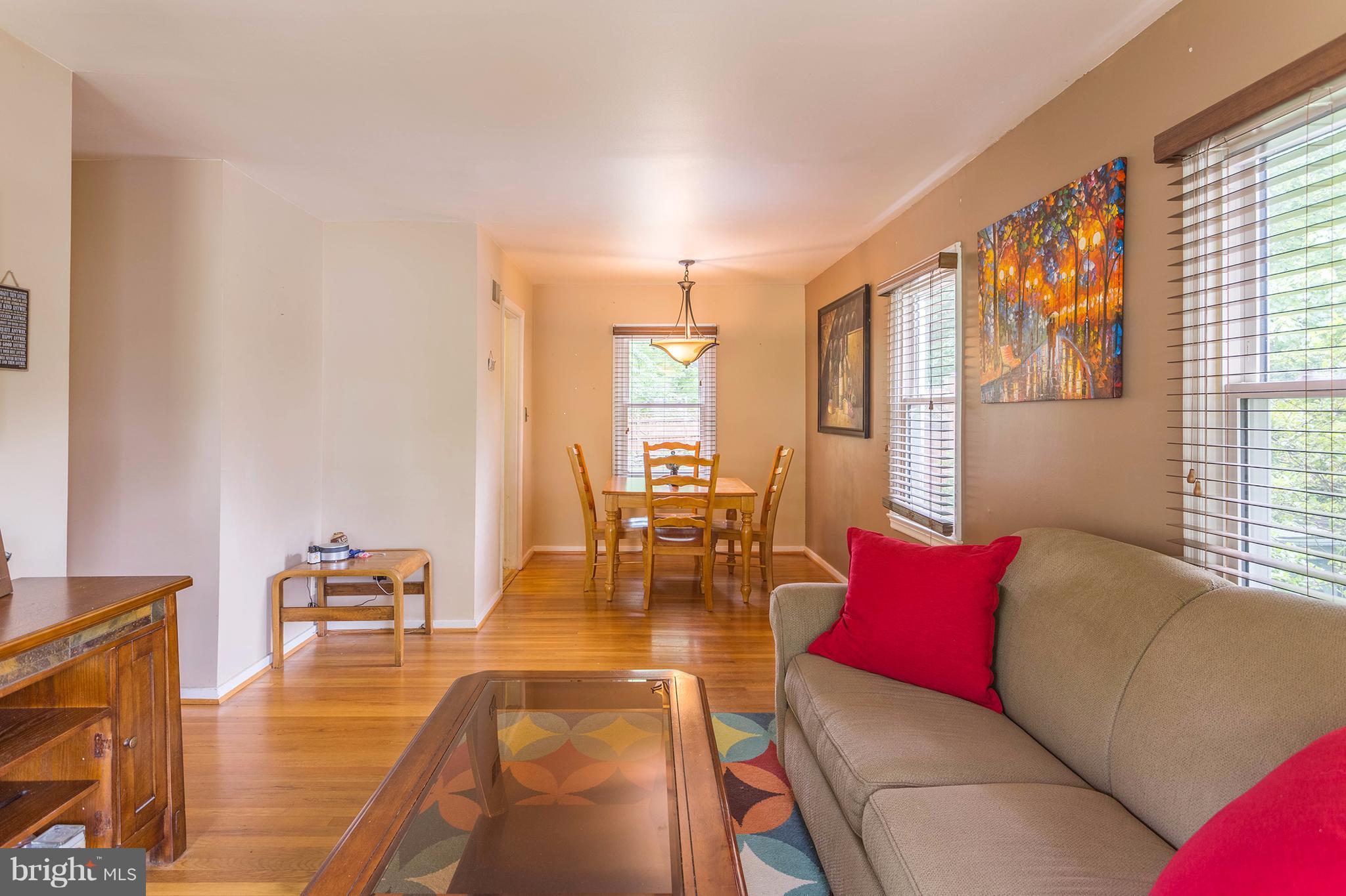 1921 Griffith Road Falls Church, VA 22043 - Photo 6 of 28 Living Room