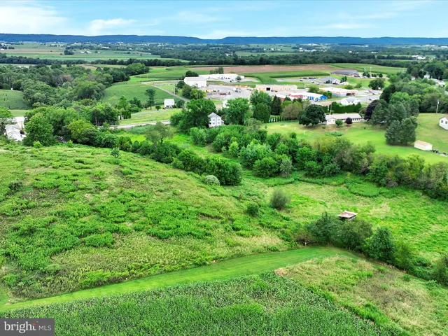 a view of an outdoor space with a lake view