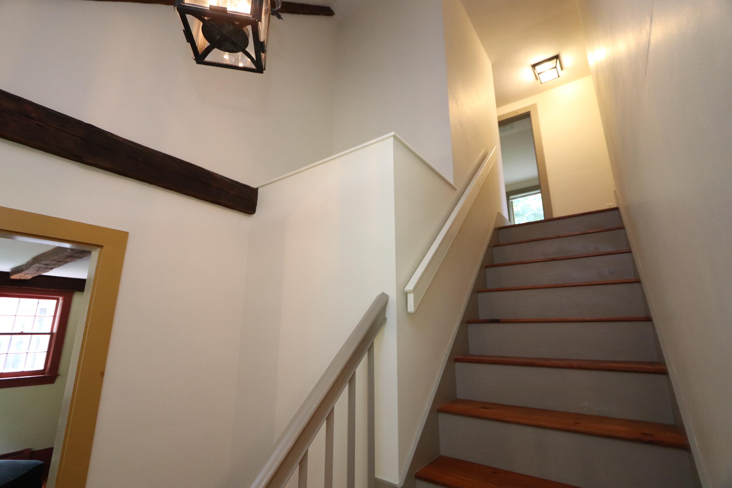 625 Goodwin Road Eliot, ME 03903 - Photo 29 of 51 Front Foyer