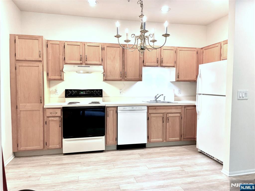 6303 Richmond Road West Milford, NJ 07480 - Photo 14 of 21