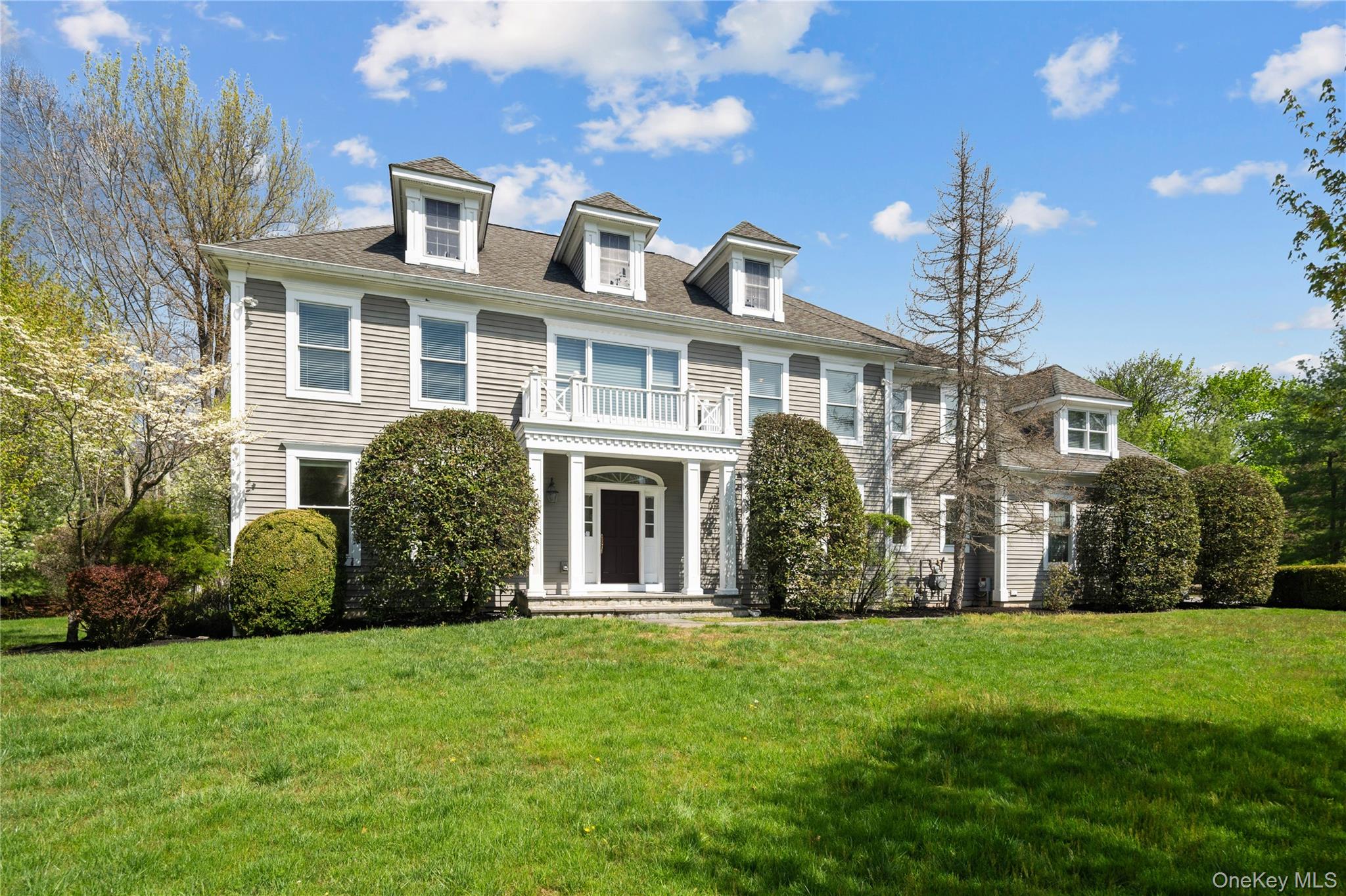 11 Hollow Tree Road Briarcliff Manor, NY 10510 - Photo 1 of 45