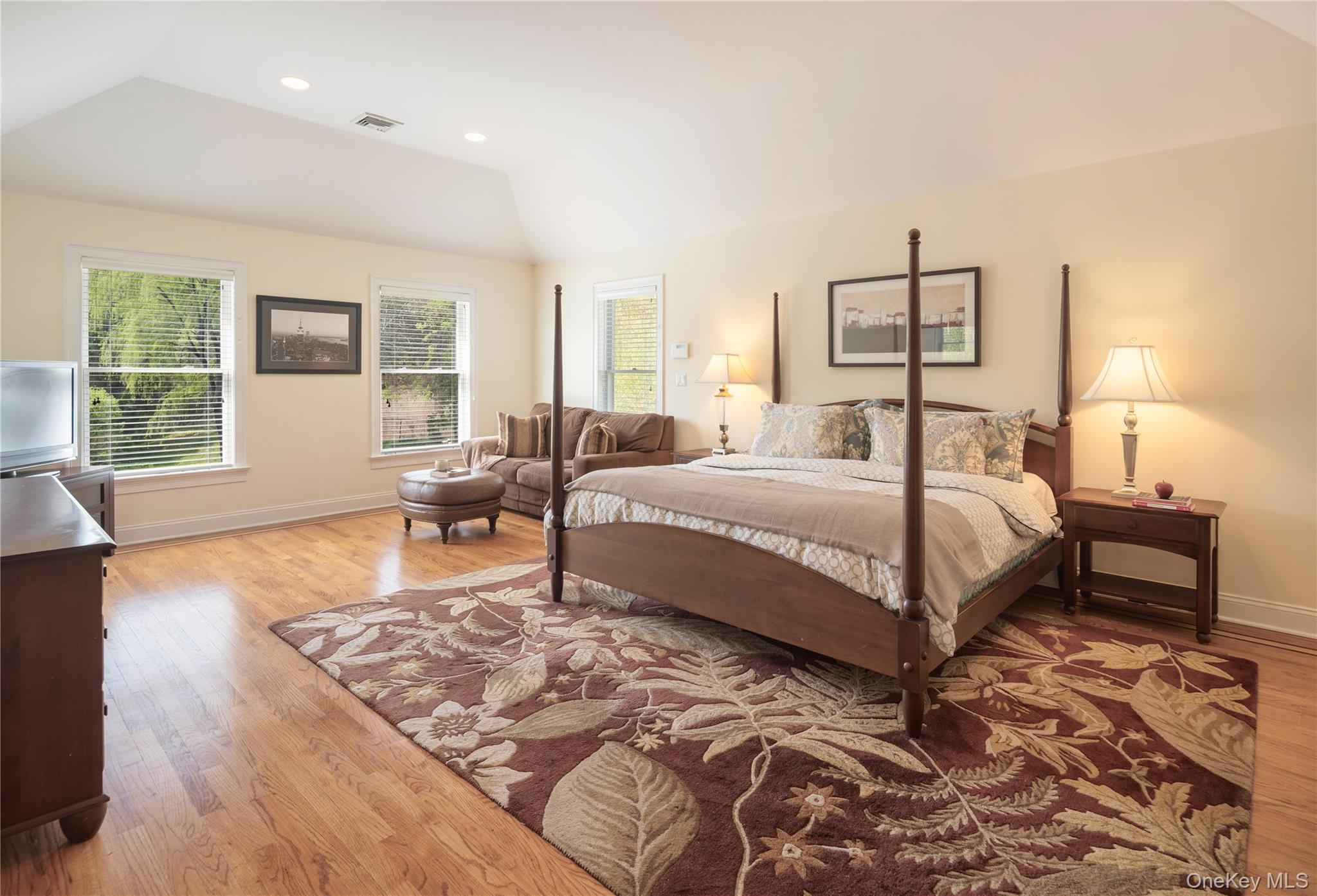 11 Hollow Tree Road Briarcliff Manor, NY 10510 - Photo 21 of 45