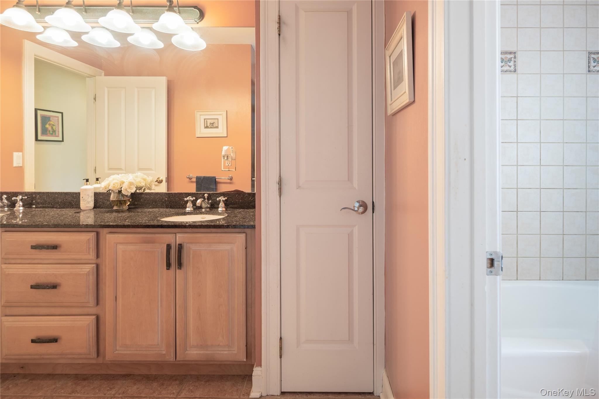 11 Hollow Tree Road Briarcliff Manor, NY 10510 - Photo 31 of 45