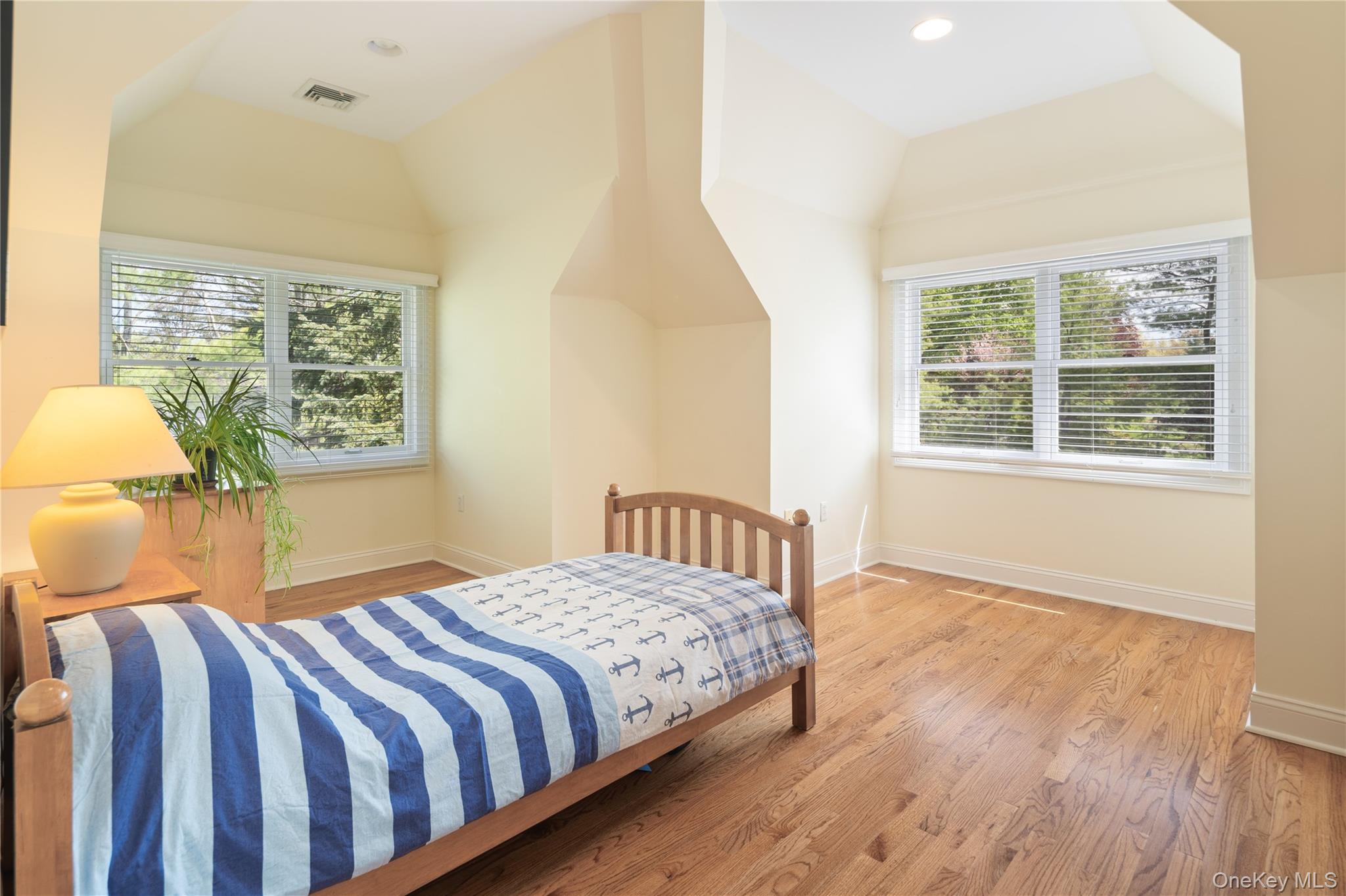 11 Hollow Tree Road Briarcliff Manor, NY 10510 - Photo 32 of 45