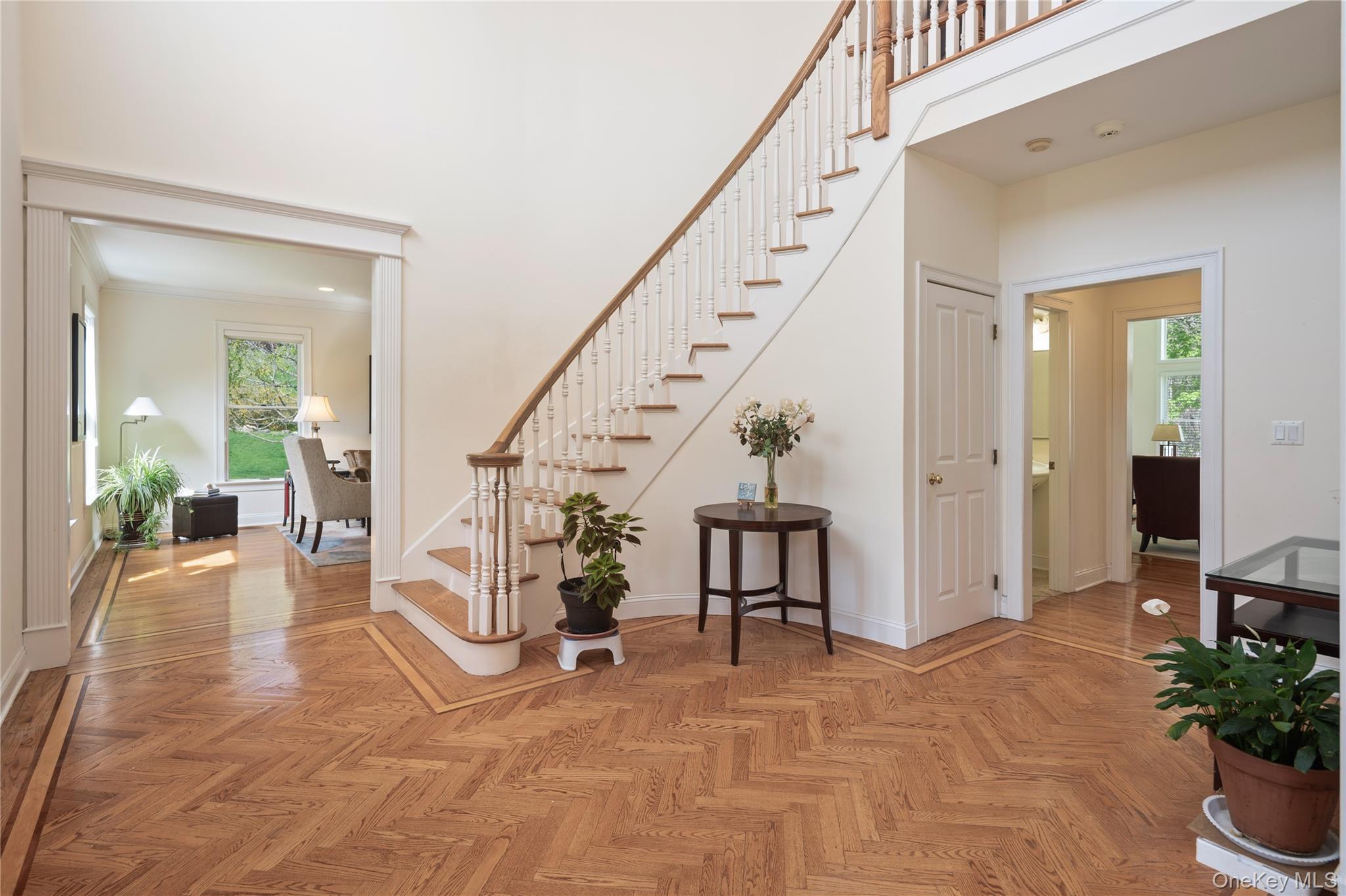 11 Hollow Tree Road Briarcliff Manor, NY 10510 - Photo 5 of 45