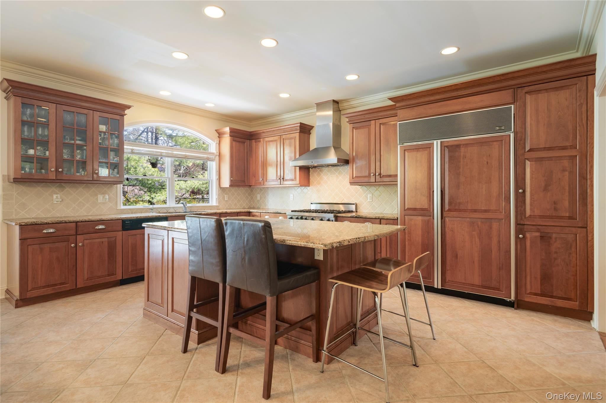 11 Hollow Tree Road Briarcliff Manor, NY 10510 - Photo 10 of 45