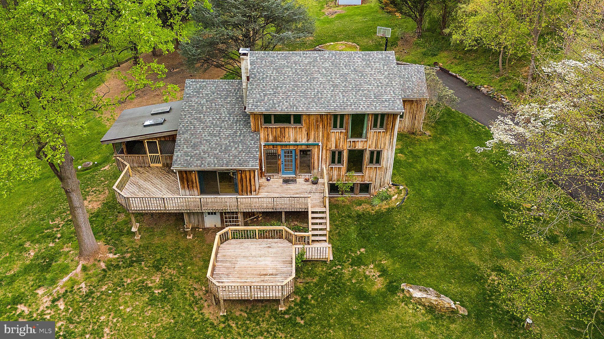 134 Crestwood Road Landenberg, PA 19350 - Photo 3 of 49 Gallery Image 3